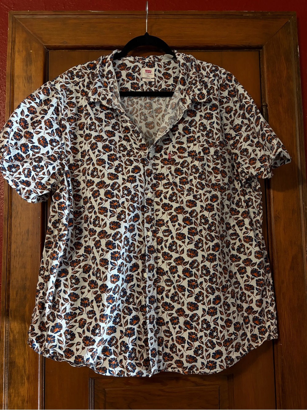 Levi's Short-Sleeve Button-Down Shirt in White with Brown and Blue Floral Print